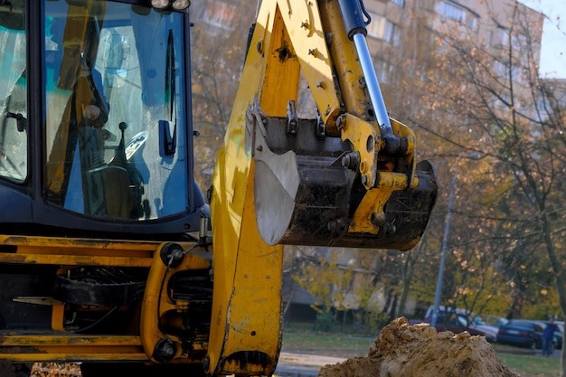How Fast Can a Mini Excavator Dig?